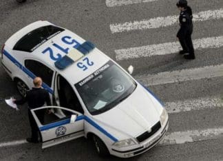 72χρονος στη Θεσσαλονίκη, έκλεβε πορτοφόλια από επιβάτες λεωφορείων