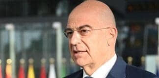 Ν. Δένδιας: “Θετικά δεκτή” η πρόταση της Ελλάδας για Στρατηγείο της επιχείρησης «ΑΣΠΙΔΕΣ» στη Λάρισα