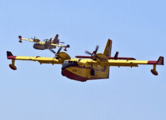 Με δύο αεροσκάφη η Ελλάδα συνδράμει την Κύπρο που δοκιμάζεται από δασικές πυρκαγιές