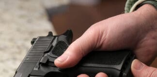 Οπλοφορία – Οπλοκατοχή – Οπλοχρησία: Τι ορίζεται ως όπλο