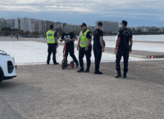 Θεσσαλονίκη: Έλεγχοι σε πατίνια – Πρόστιμα 40 ευρώ για τη μη χρήση κράνους