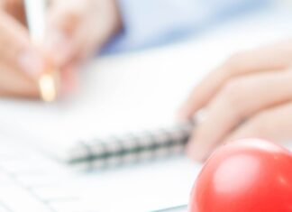 Γρήγορη και αποτελεσματική διάγνωση: Τα οφέλη της κάρτας NHS RFC