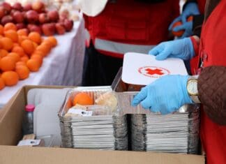 Ο Ε.E.Σ. θα προσφέρει εορταστικά γεύματα στους άστεγους συνανθρώπους μας ενόψει Πρωτοχρονιάς