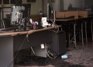 Εμπρηστική επίθεση σε μεσιτικό γραφείο στην περιοχή της Ακρόπολης