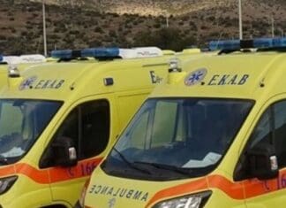 Νέα ασθενοφόρα, κινητές μονάδες και εξοπλισμός για το ΕΚΑΒ Δυτικής Ελλάδας με χρηματοδότηση 2,2 εκατ. ευρώ από το ΕΣΠΑ