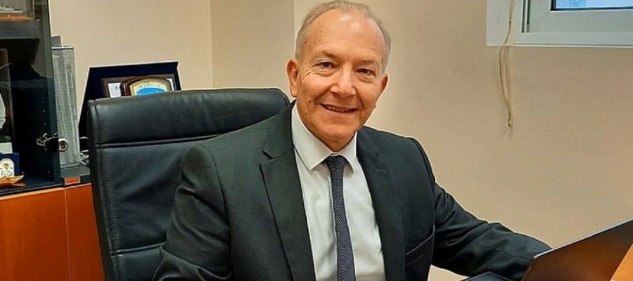 2e16d0ba.fill-900x400