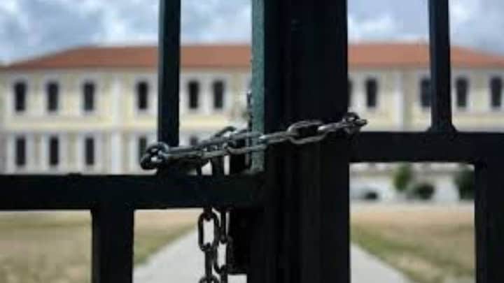 w29-211312w02183258w01185051kleistasxoleia