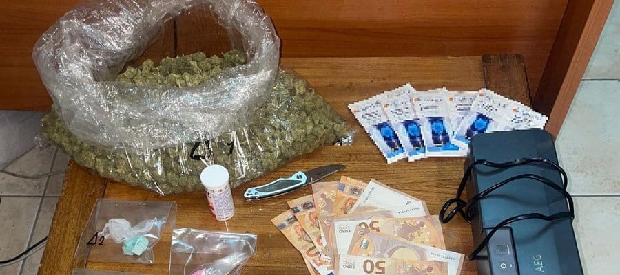 2e16d0ba.fill-900x400