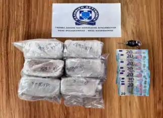 Αχαρνές: 56χρονος έκρυβε σε ειδική κρύπτη του αυτοκινήτου του πάνω από 3 κιλά ηρωίνης