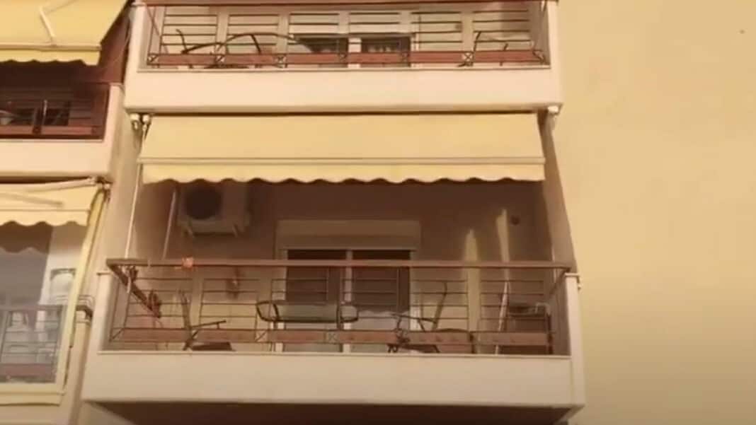 screenshot_ginaikokonia_thessaloniki