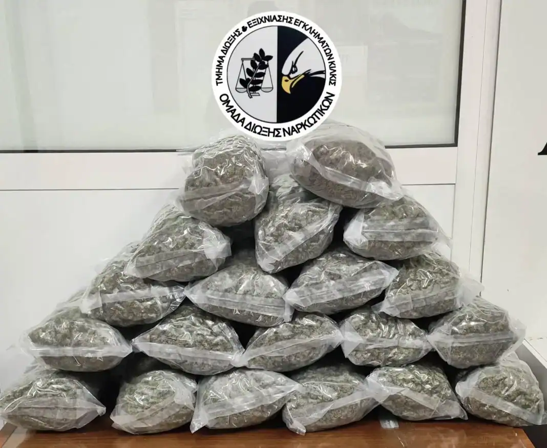 13042025kentrikhnark