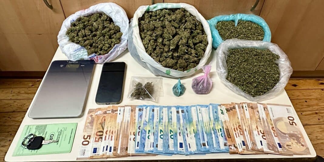 IMG-84ebe1e80b1ed3edd240b78d01b0f69b-V