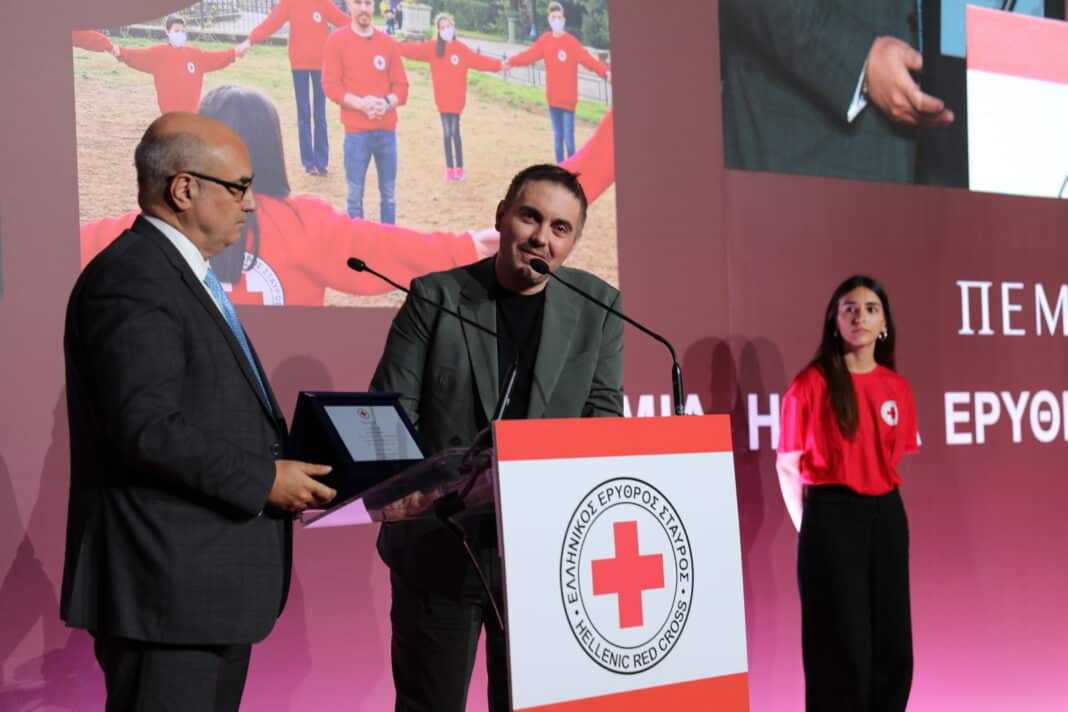 MHatzigiannis_Erythros_1