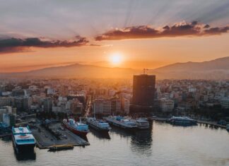 Αυθαίρετα: Nομιμοποίηση σε τουριστικούς λιμένες