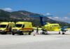 Γιατρός του ΠΝ από την Αθήνα πέταξε σε Σαντορίνη και Μυτιλήνη με αεροπλάνο του ΕΚΑΒ για να σώσει δυο ζωές