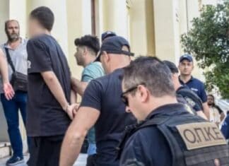 Πάτρα: Προφυλακιστέοι ο 19χρονος και ο 27χρονος για τη φωτιά στα Συχαινά