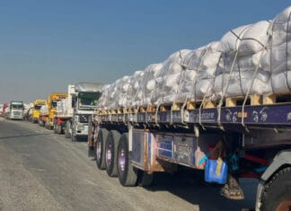 Γάζα: Ο ΟΗΕ διαθέτει 6.000 φορτηγά με τρόφιμα που είναι μπλοκαρισμένα έξω από την Γάζα ( UNRWA )