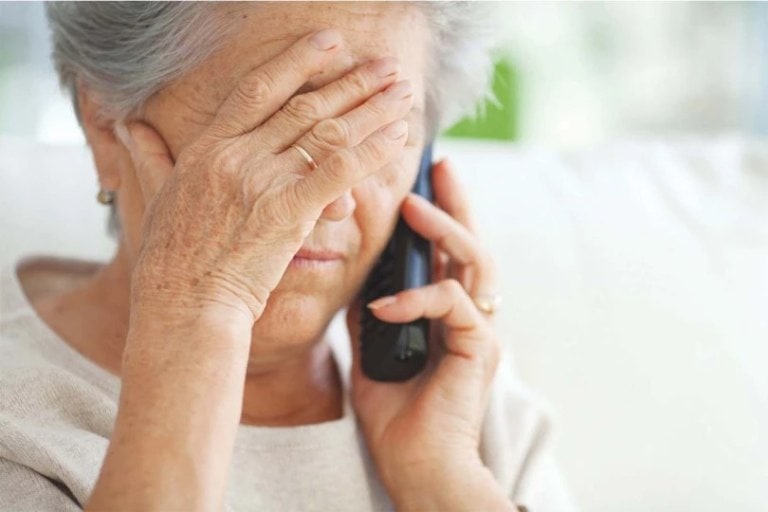 apati_tilefon-768x512