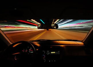 Τι πρέπει να προσέχουμε για ασφαλή νυχτερινή οδήγηση