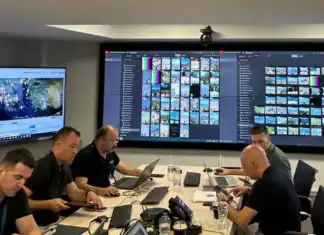 Μέσα στο War Room της Πολιτικής Προστασίας που διαχειρίζεται τα πύρινα μέτωπα της χώρας