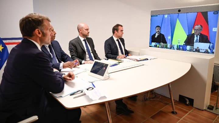 w13-210617FRANCEEUUKRAINEDIPLOMACY30650663