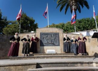 Παρουσία Θανάση Δαβάκη στις εορταστικές εκδηλώσεις για την Επέτειο της Ναυμαχίας των Σπετσών