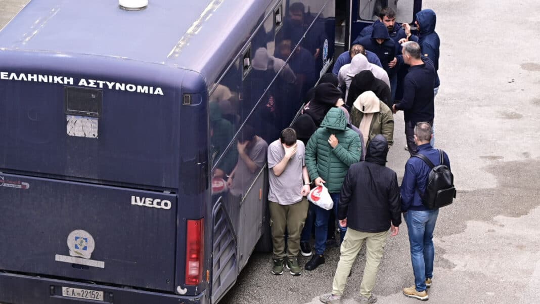 14b4227b-1761562803596-816438852-opekepe