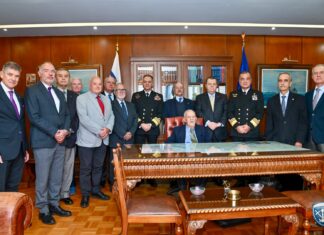 Επίσκεψη Διατελεσάντων Αρχηγών Στόλου στο Συγκρότημα ΑΣ