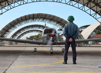 Πτήσεις Μαθητών με Εκπαιδευτικά Αεροσκάφη της ΠΑ