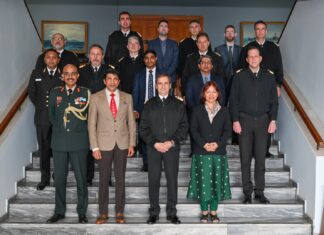 Επίσκεψη Ινδικής Αντιπροσωπείας στο Αρχηγείο Στόλου και στη Σχολή Ναυτικών Δοκίμων