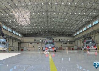 Εγκαίνια του ανακαινισμένου Υποστέγου Υποστήριξης των νέων Ελικοπτέρων MH-60 ROMEO στην ΒΕΝ από τον Αρχηγό ΓΕΝ