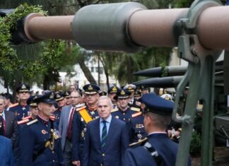 Παρουσία Θανάση Δαβάκη στον Επίσημο Εορτασμό της Μνήμης της Αγίας Βαρβάρας, Προστάτιδας του Πυροβολικού