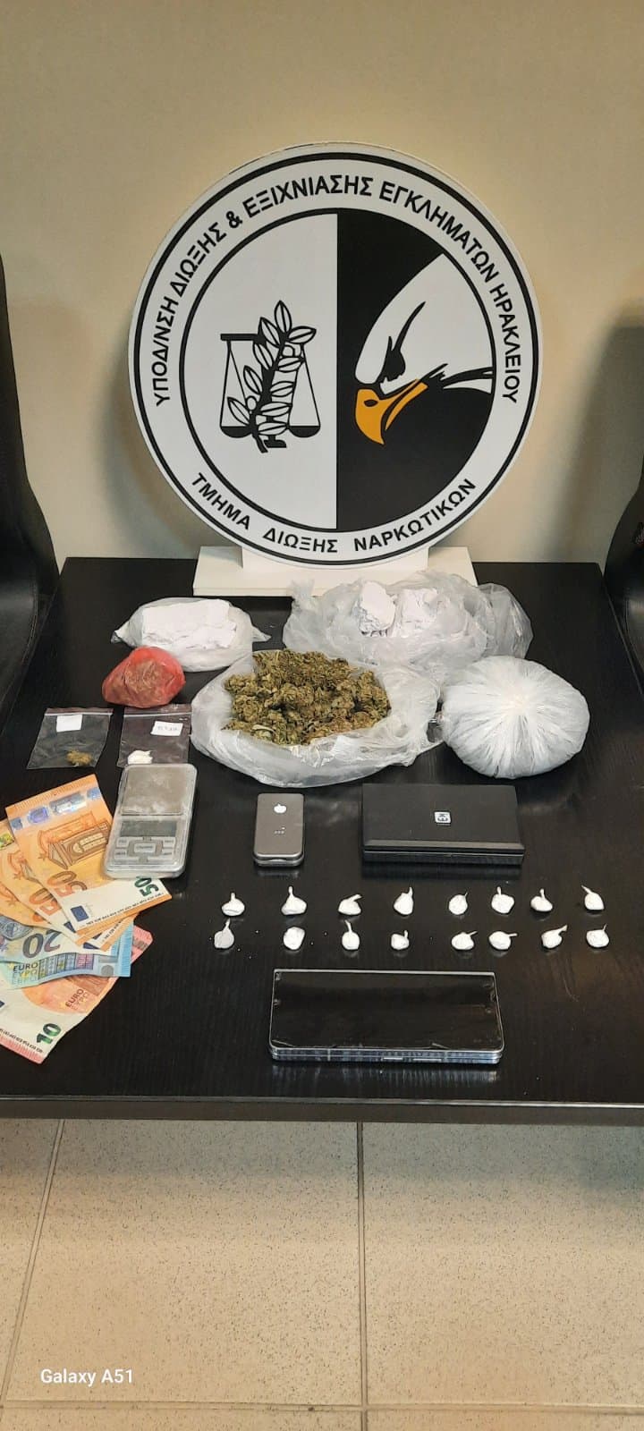 IMG-97f692ceaf3d9cba7661f5fe4d478f86-V