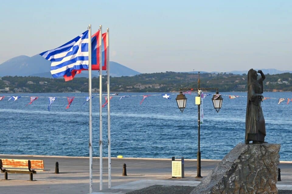 spetses-paralia-960x639