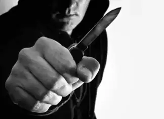 Πότε γίνεται παράνομη η αυτοάμυνα