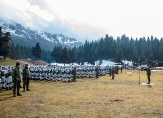 Παρακολούθηση από τον Αρχηγό ΓΕΣ της Χειμερινής Εκπαίδευσης της ΣΜΥ