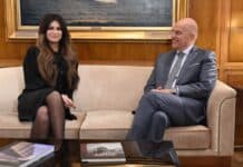 Συνάντηση Ν. Δένδια με την πρεσβευτή των ΗΠΑ, Κ. Γκίλφοϊλ