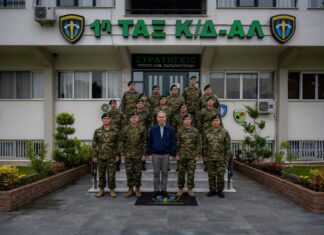 Επίσκεψη Θανάση Δαβάκη σε Μονάδες Ειδικών Δυνάμεων Μακεδονίας και Θράκης