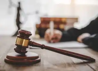 Αντιμέτωπος με απόπειρα ανθρωποκτονίας 25χρονος που προφυλακίστηκε για ληστεία