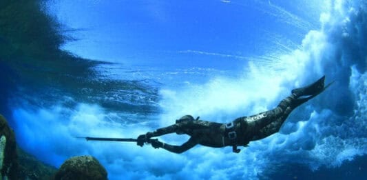 Ψαροντούφεκο: Μια συναρπαστική δραστηριότητα που απαιτεί ιδιαίτερη προσοχή στην ασφάλεια