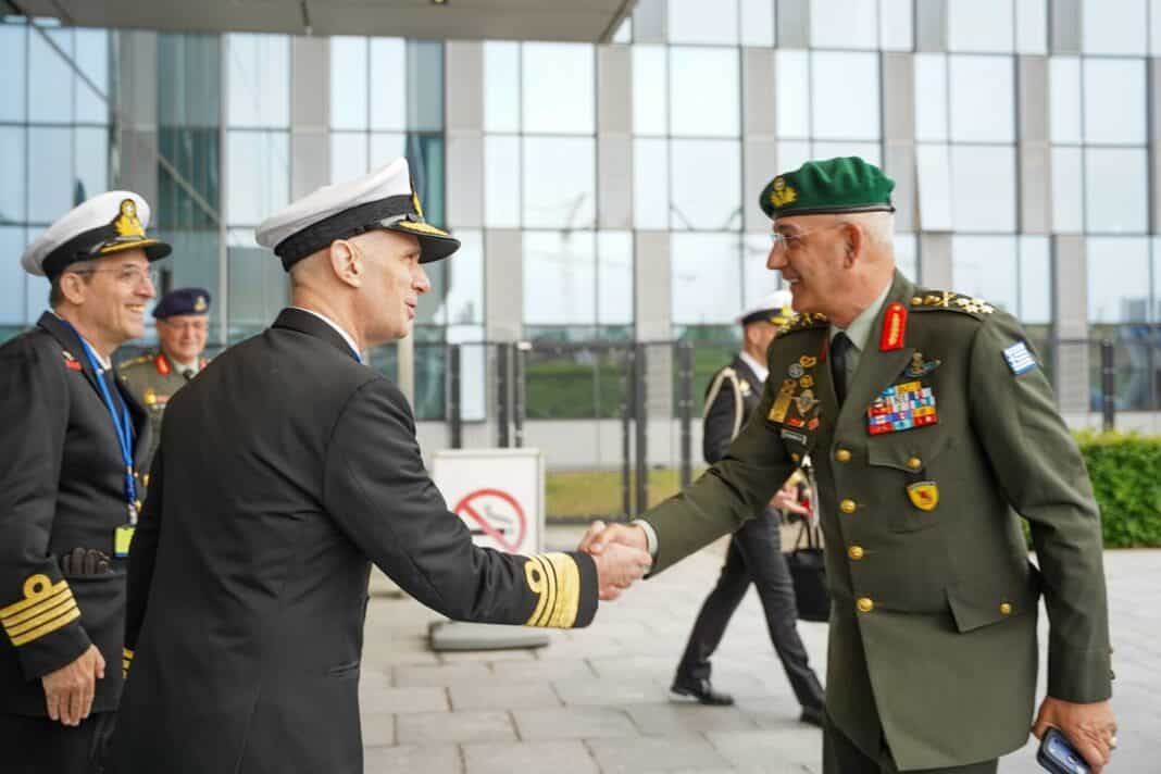 symmetochi_ageetha_se_mccs_nato_kai_eumc_stis_vryxelles_2605