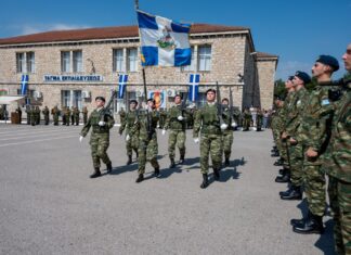 Ο ΥΦΕΘΑ Θανάσης Δαβάκης στην Ορκωμοσία των Νεοσύλλεκτων Οπλιτών 2026 Β΄ΕΣΣΟ στη Λαμία