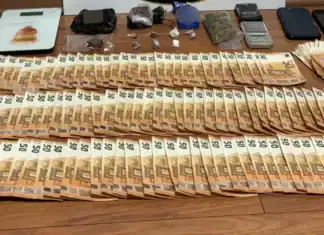 Αττική: Εξαρθρώθηκε δίδυμο που διακινούσε χασίς και κοκαΐνη – Πώς ήταν δομημένη η συμμορία (βίντεο)