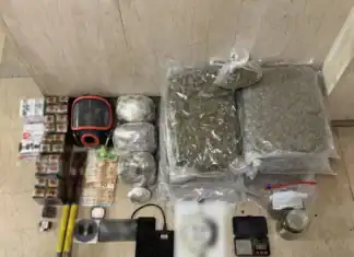 Κυψέλη: Χειροπέδες σε 28χρονο που είχε μετατρέψει διαμέρισμα σε «αποθήκη» ναρκωτικών – Είχαν κρύψει σχεδόν 17 κιλά κάνναβης