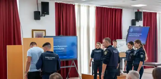 Άσκηση διαχείρισης περιστατικού ενδοοικογενειακής βίας στη Σχολή Αξιωματικών Ελληνικής Αστυνομίας (βίντεο)