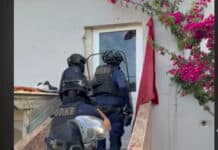 Σπάτα: Μεγάλη επιχείρηση της ΕΛ.ΑΣ. για ρευματοκλοπές – 10 συλλήψεις και ξήλωμα δικτύου 300 μέτρων (βίντεο)