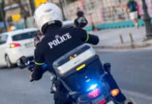 Καταδίωξη στον Κορυδαλλό: 25χρονος εμβόλισε μηχανή της ΔΙ.ΑΣ. και τραυμάτισε αστυνομικό