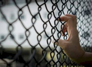 Ηλεία: Σοκ από υπόθεση σύγχρονης δουλείας – Κρατούσε διαβατήρια και «έγδυνε» οικονομικά μετανάστες