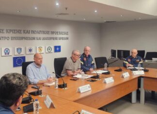 Ευ. Τουρνάς: «Να περιορίσουμε τις ενάρξεις πυρκαγιών και να μειώσουμε την καύσιμη ύλη» – Από την Τρίτη ξεκινούν στοχευμένοι έλεγχοι για τα ακαθάριστα οικόπεδα