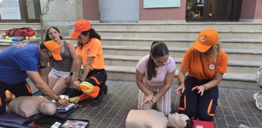 Δράση ζωής στη Β.Δ.Β.: Μαθήματα ΚΑΡΠΑ από την «ΕΠΙΔΡΑΣΙΣ» και τον Δήμο Ηρακλείου